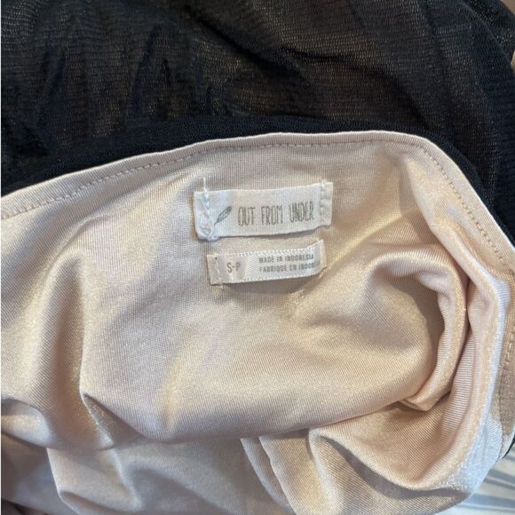 Flattering Corset-Style Sheer Mesh Bodysuit - Picture 4 of 4